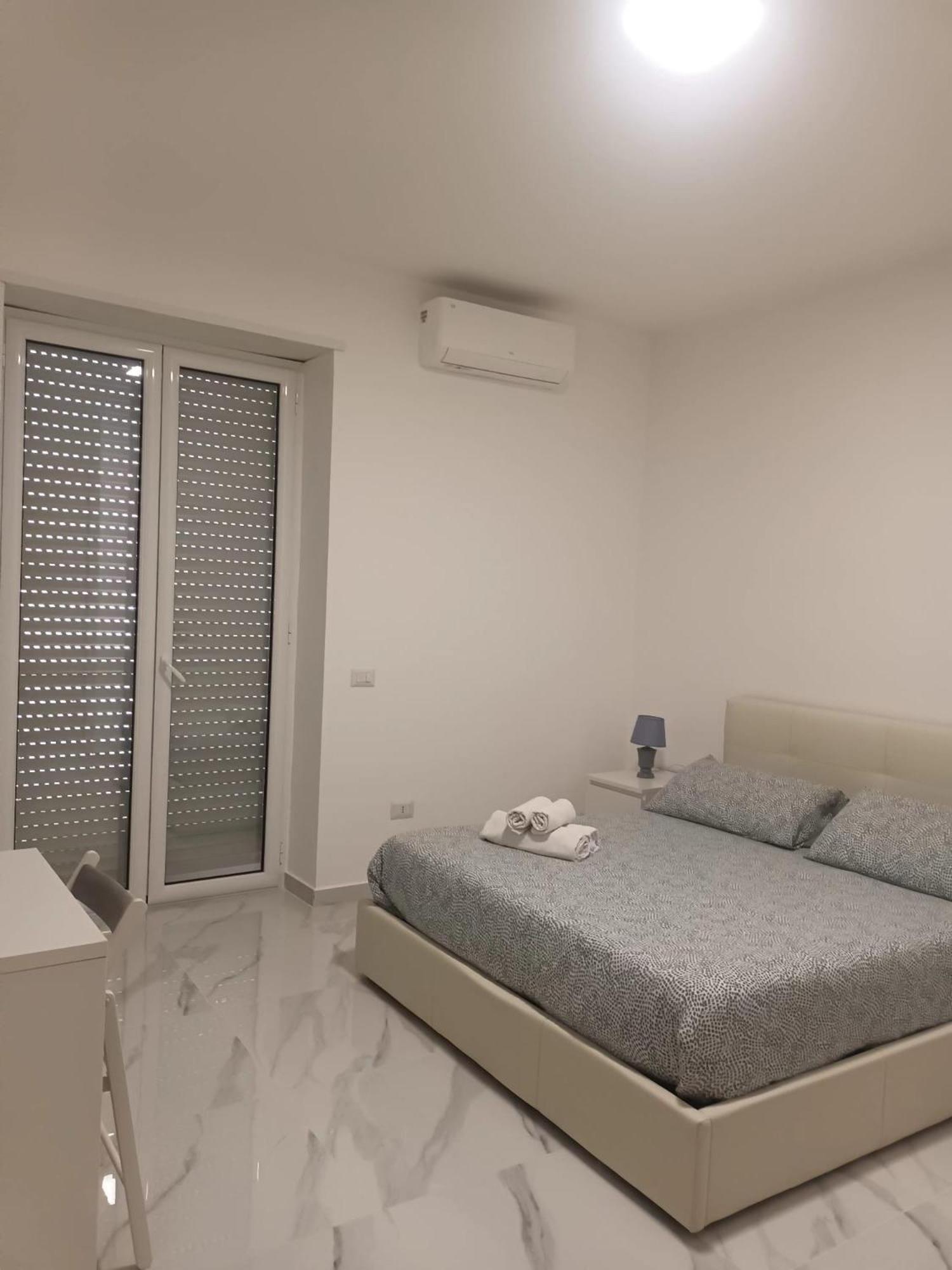 Cuore Di Napoli Centro Екстериор снимка
